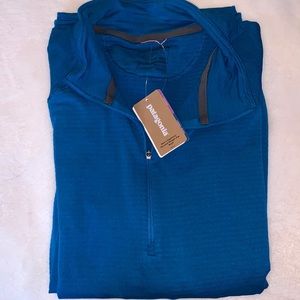 Brand new men’s Patagonia thermal weight zip up